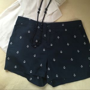 British Khaki 100% linen blue anchor shorts size10